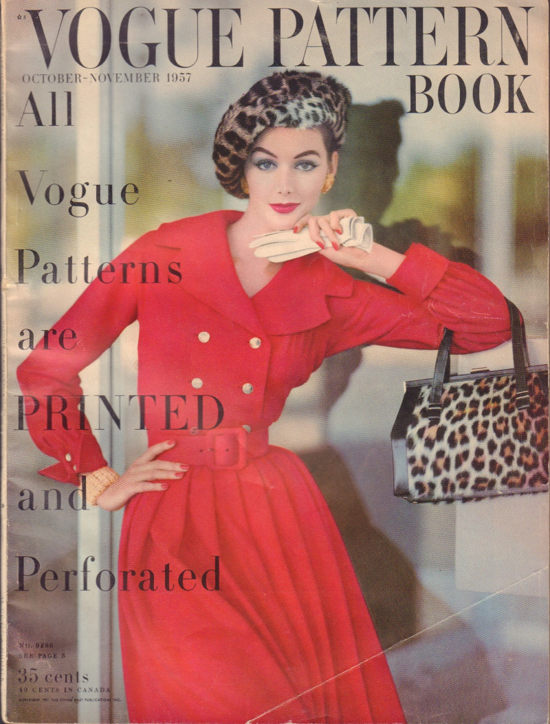 2002 Vogue Hardcover Pattern Catalogue Book/Vogue High Fashion Coffee Table  Book