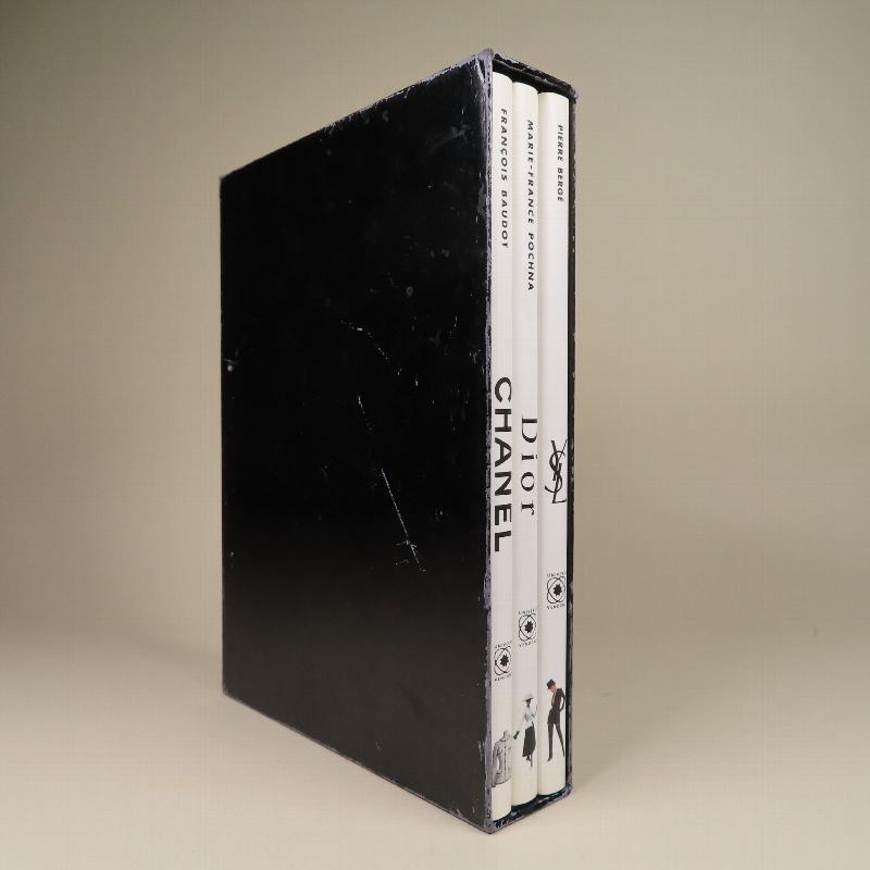 Book Dior by Yves Saint Laurent English Version  DIOR